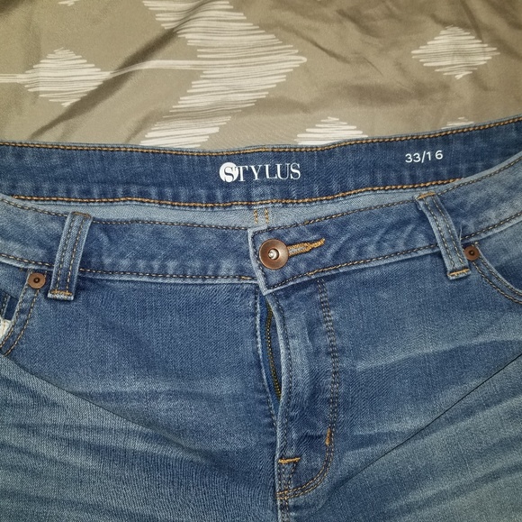 Brand new condition Jean shorts - Picture 2 of 2
